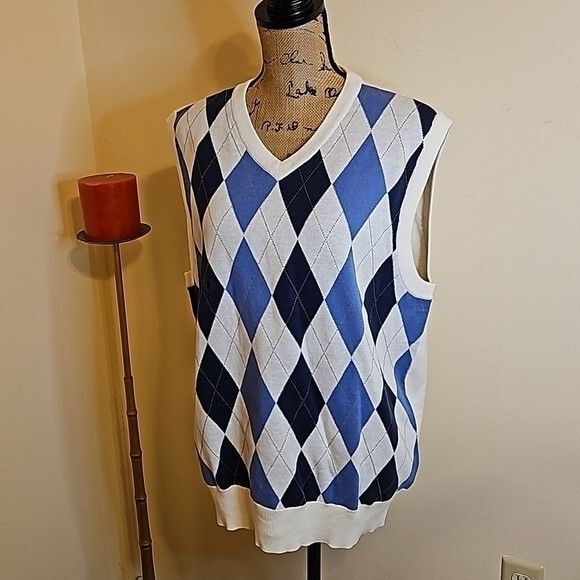 NWOT Men's Saddlebred blue and cream vest size Medium - Picture 2 of 10
